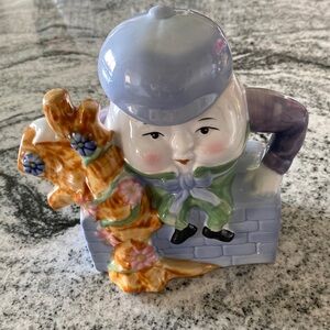 Vintage Feitx Humpty Dumpty Tea Pot!